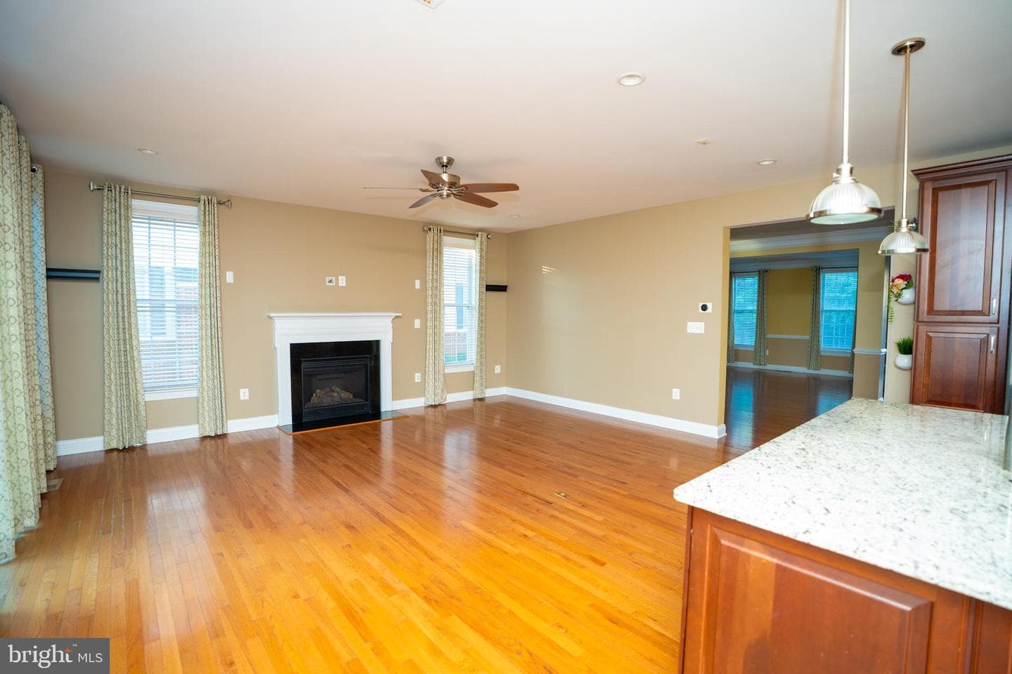22535 Willington Square photo 14