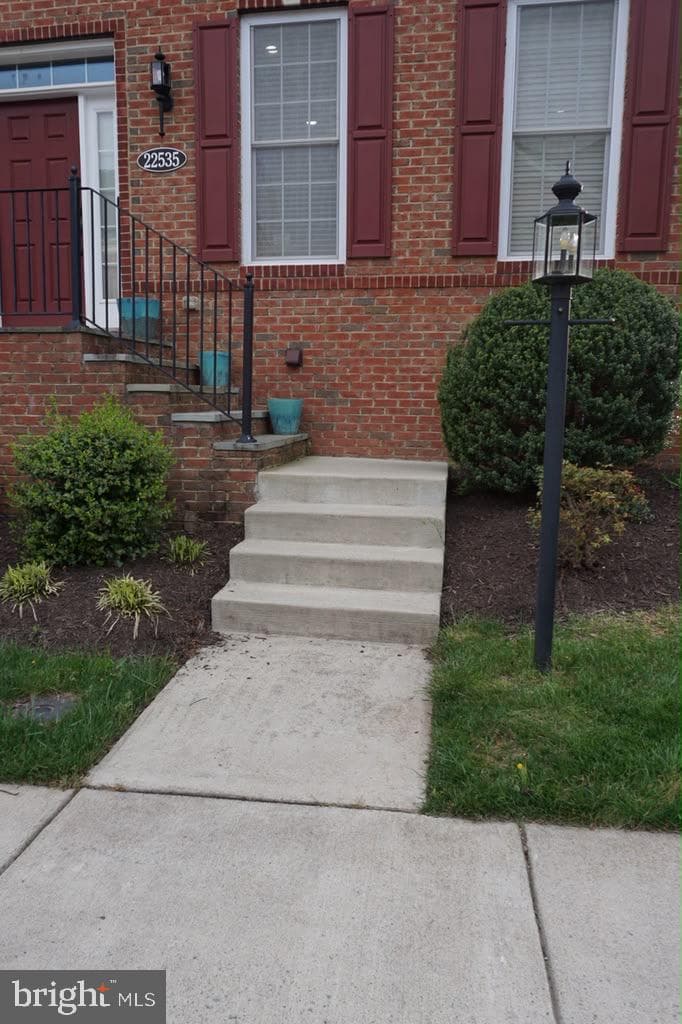 22535 Willington Square photo 3