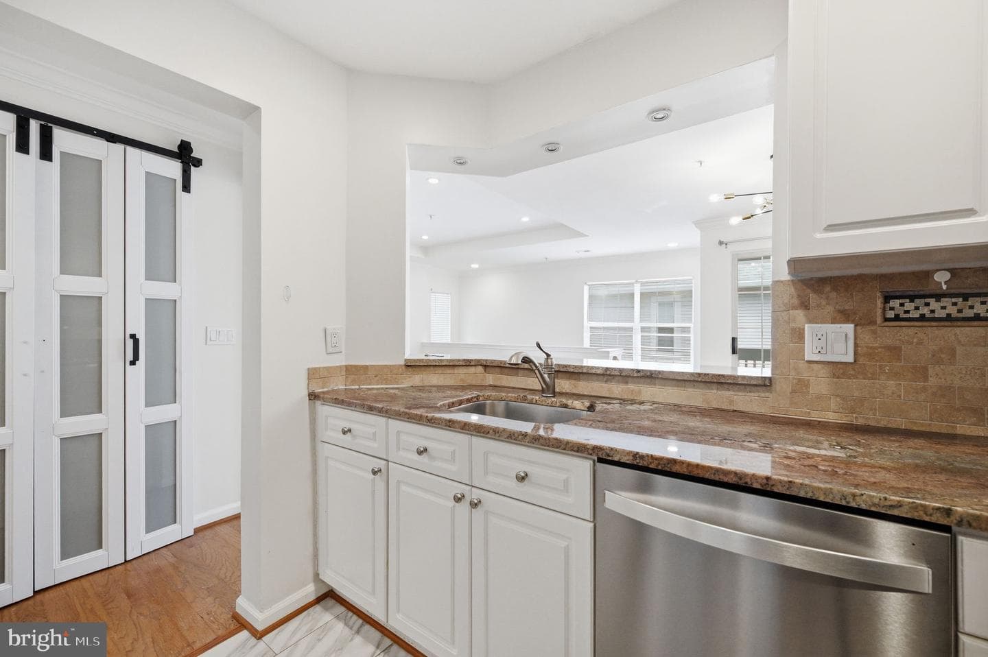 45071 Brae Terrace #202 photo 9