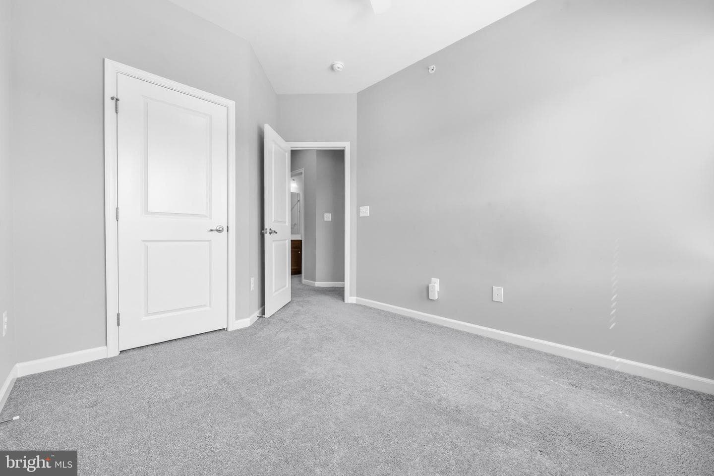 22325 Tees Terrace photo 26
