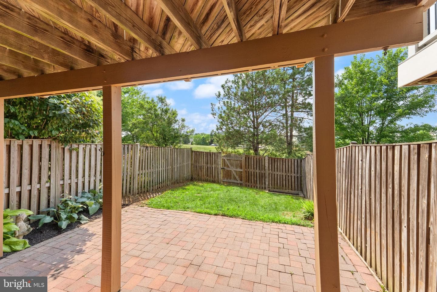 203 Shirley Square SE photo 58