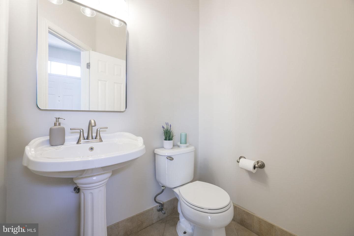 42918 Needham Way photo 14