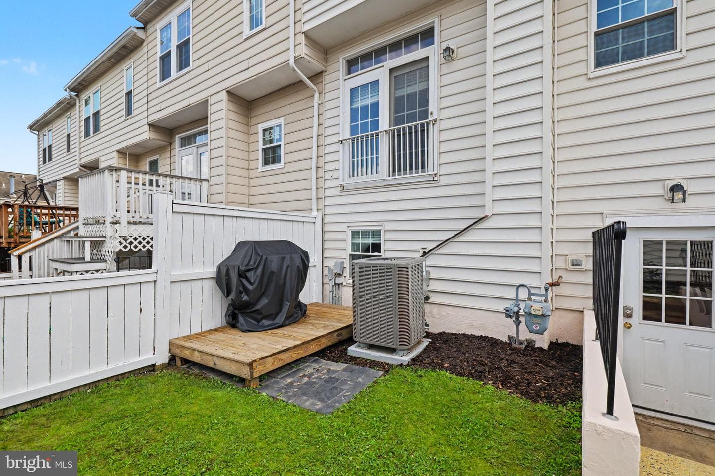 42918 Needham Way photo 86