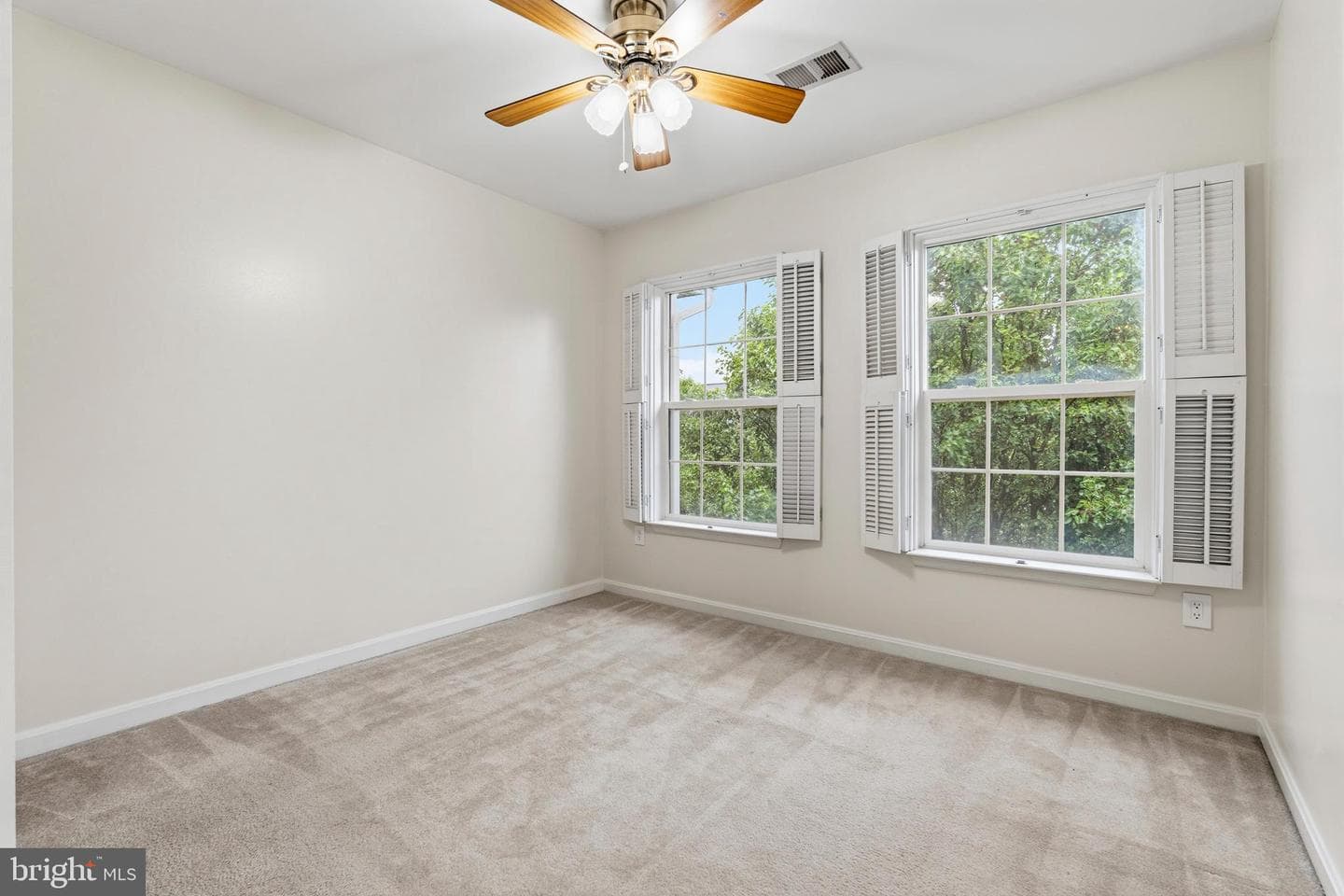 43686 Phelps Terrace photo 22
