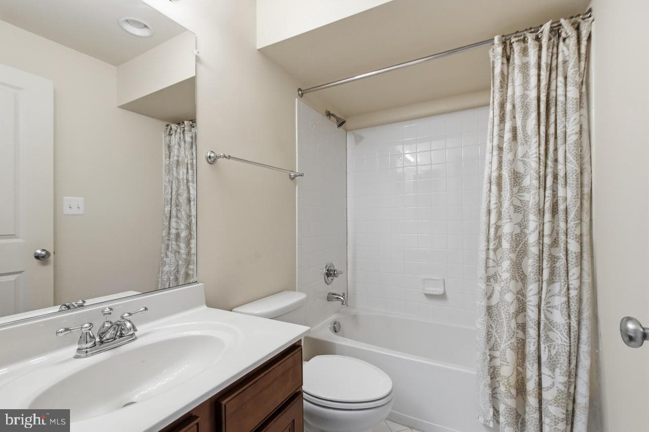 42567 Dreamweaver Drive photo 47