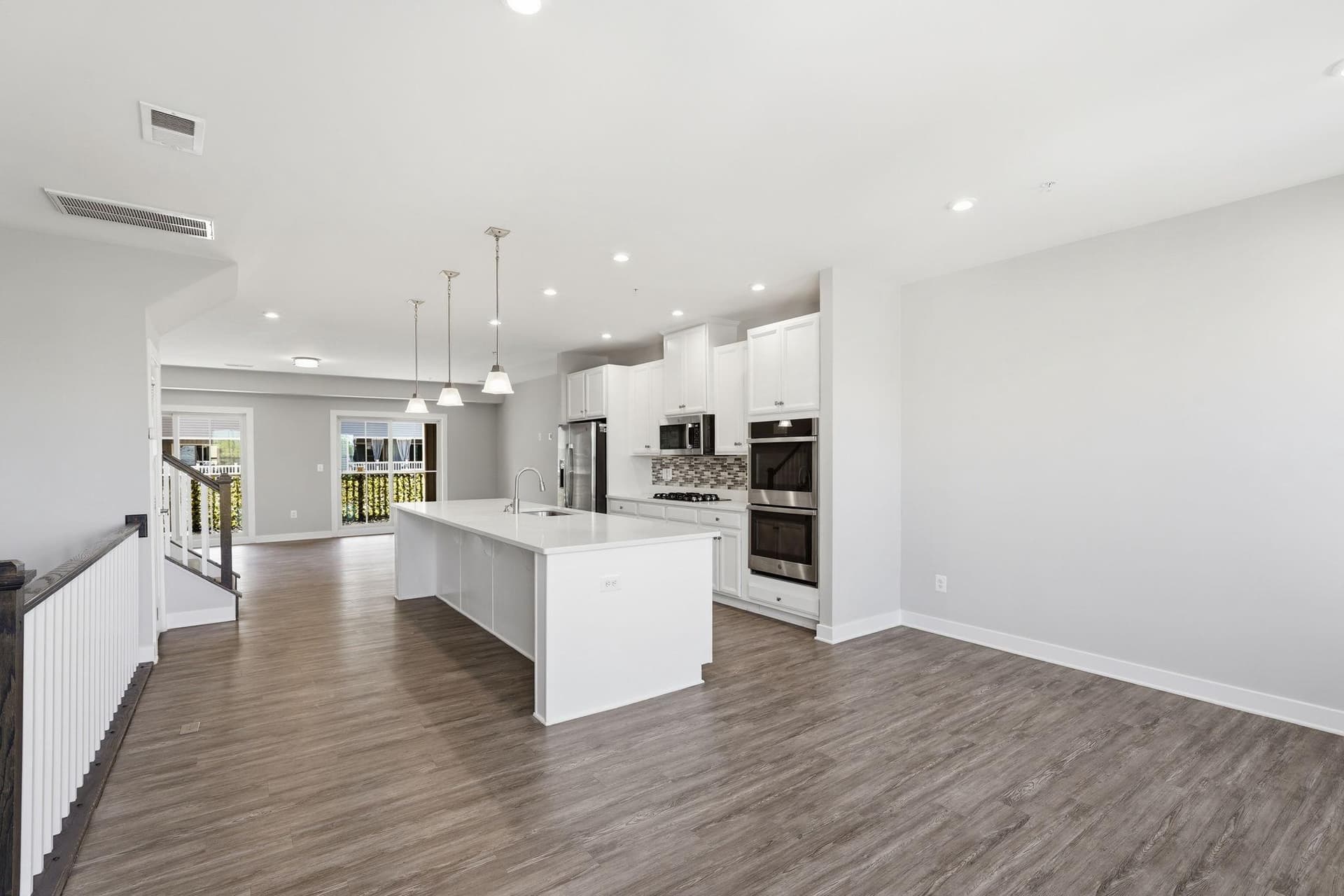 24728 Malibu Terrace photo 3