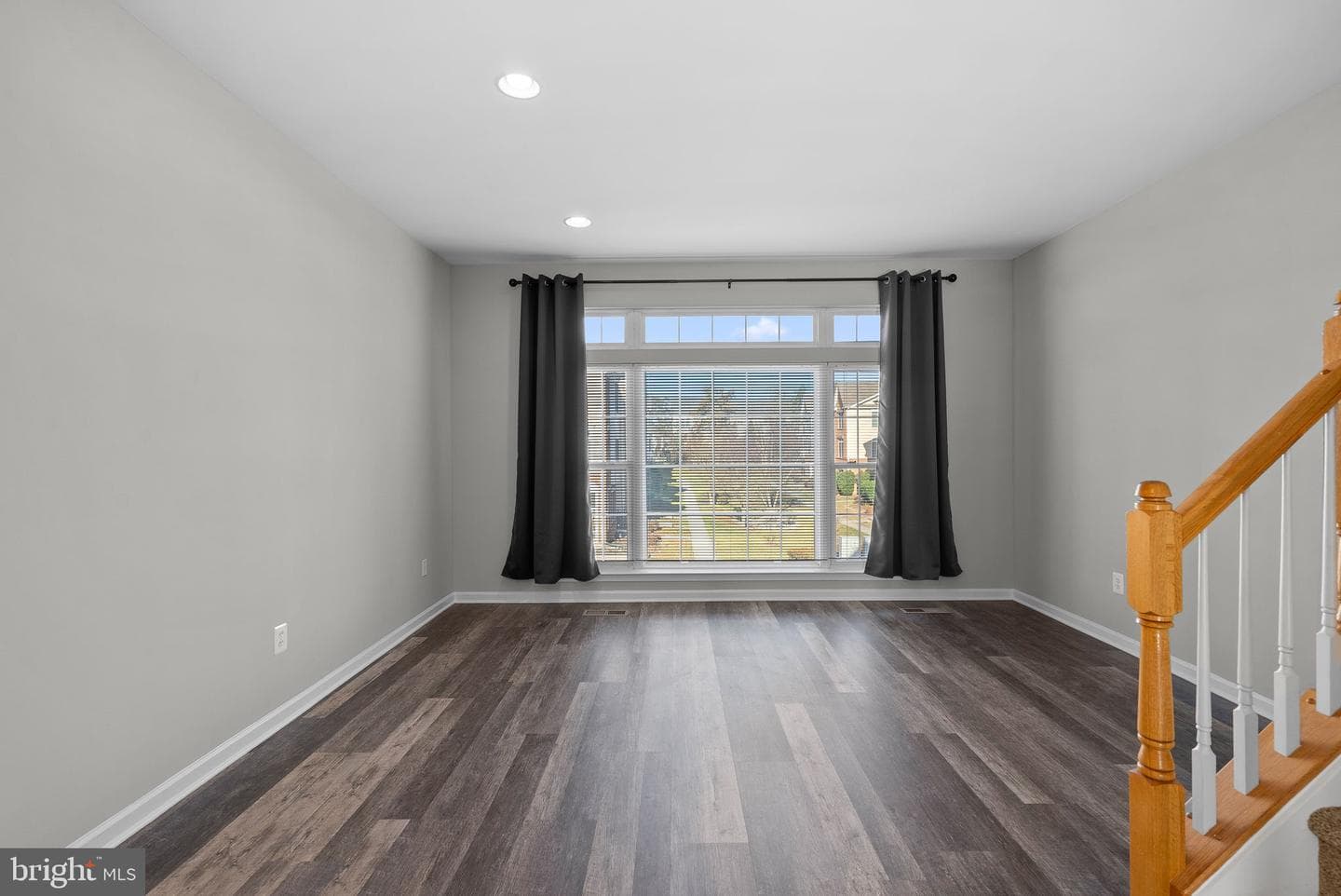 42633 Homefront Terrace photo 25