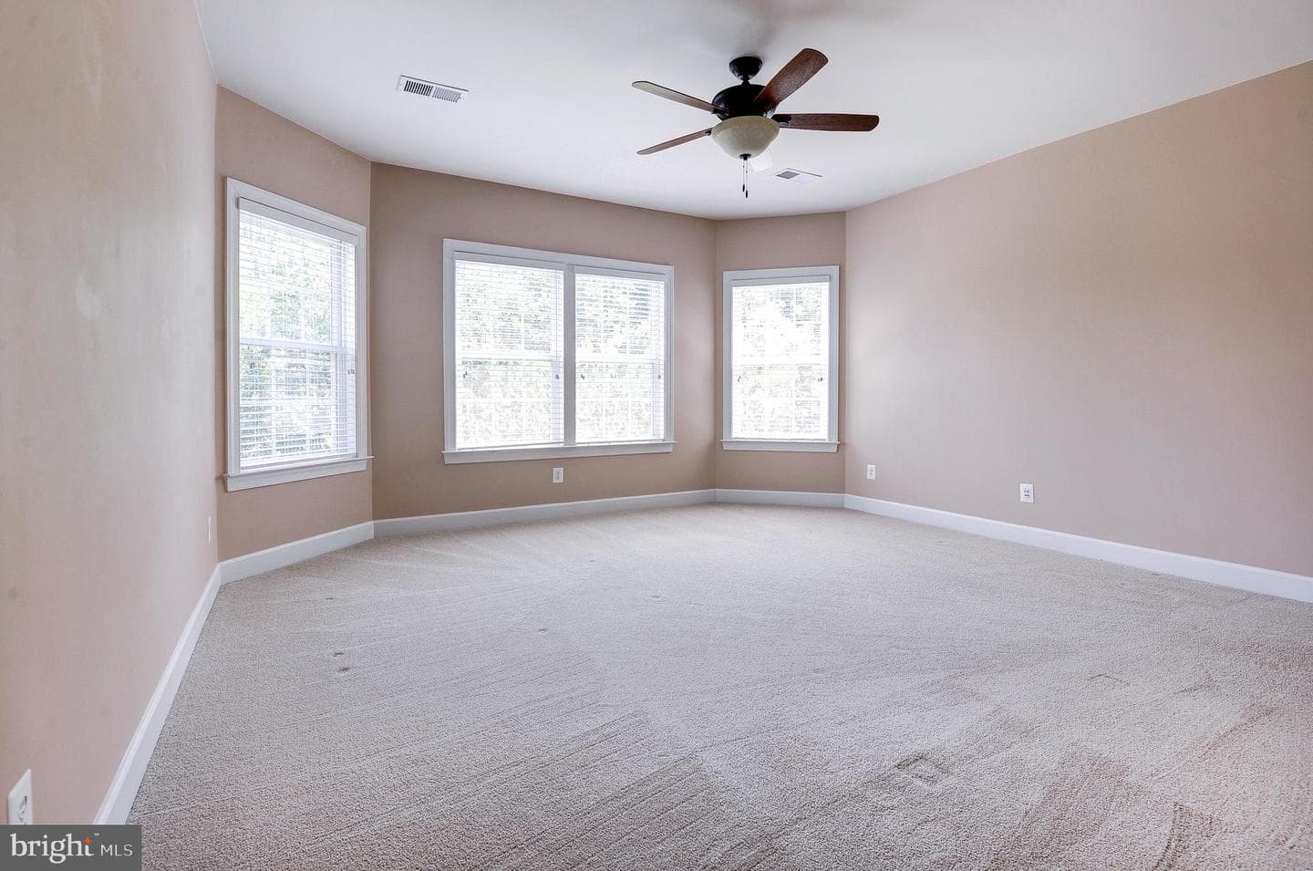 22478 Dinah Place photo 36