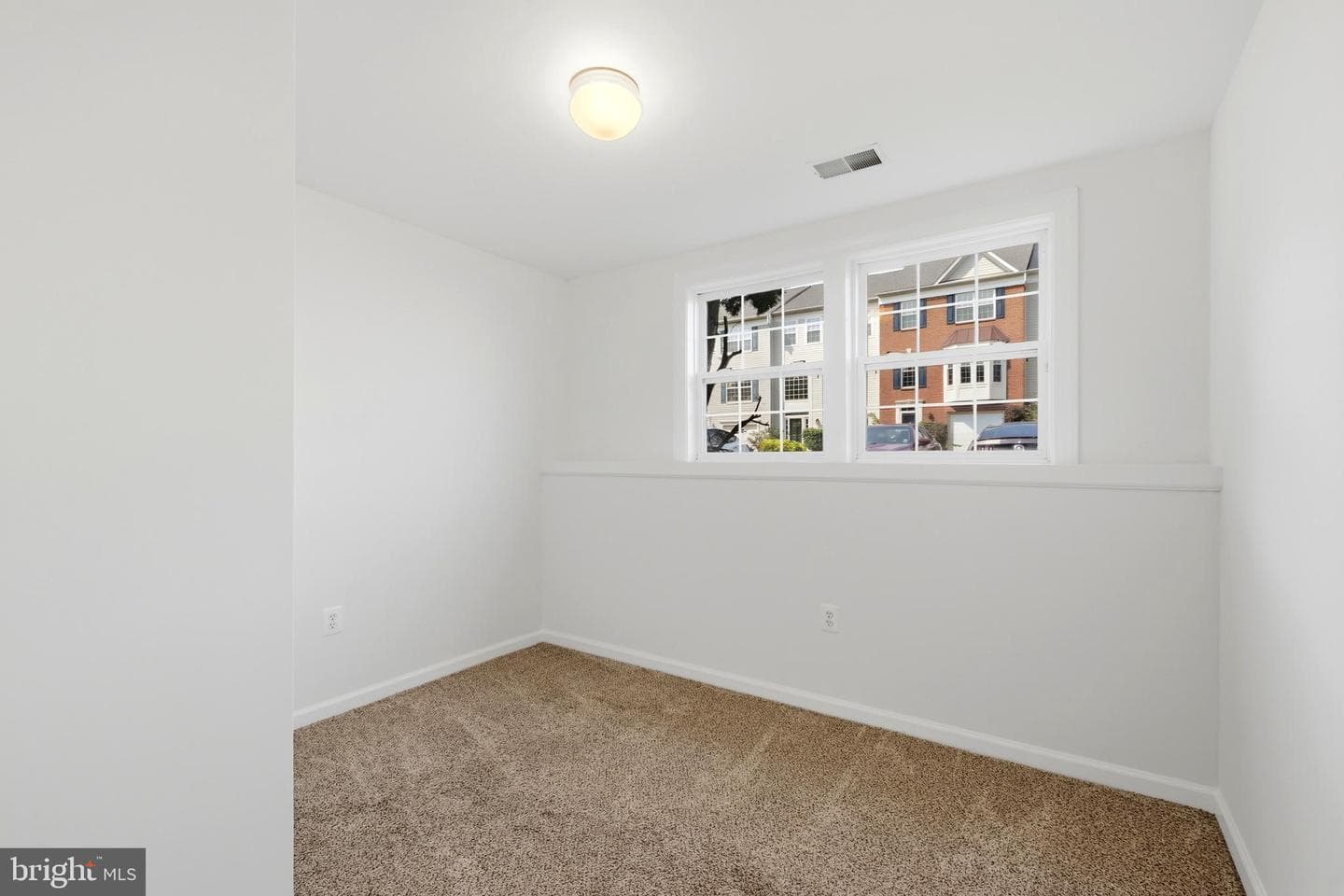 43217 Brookford Square photo 19