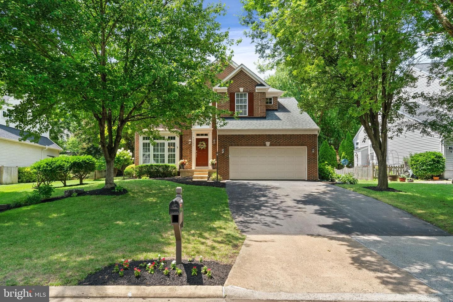 42702 Middle Ridge Place photo 5