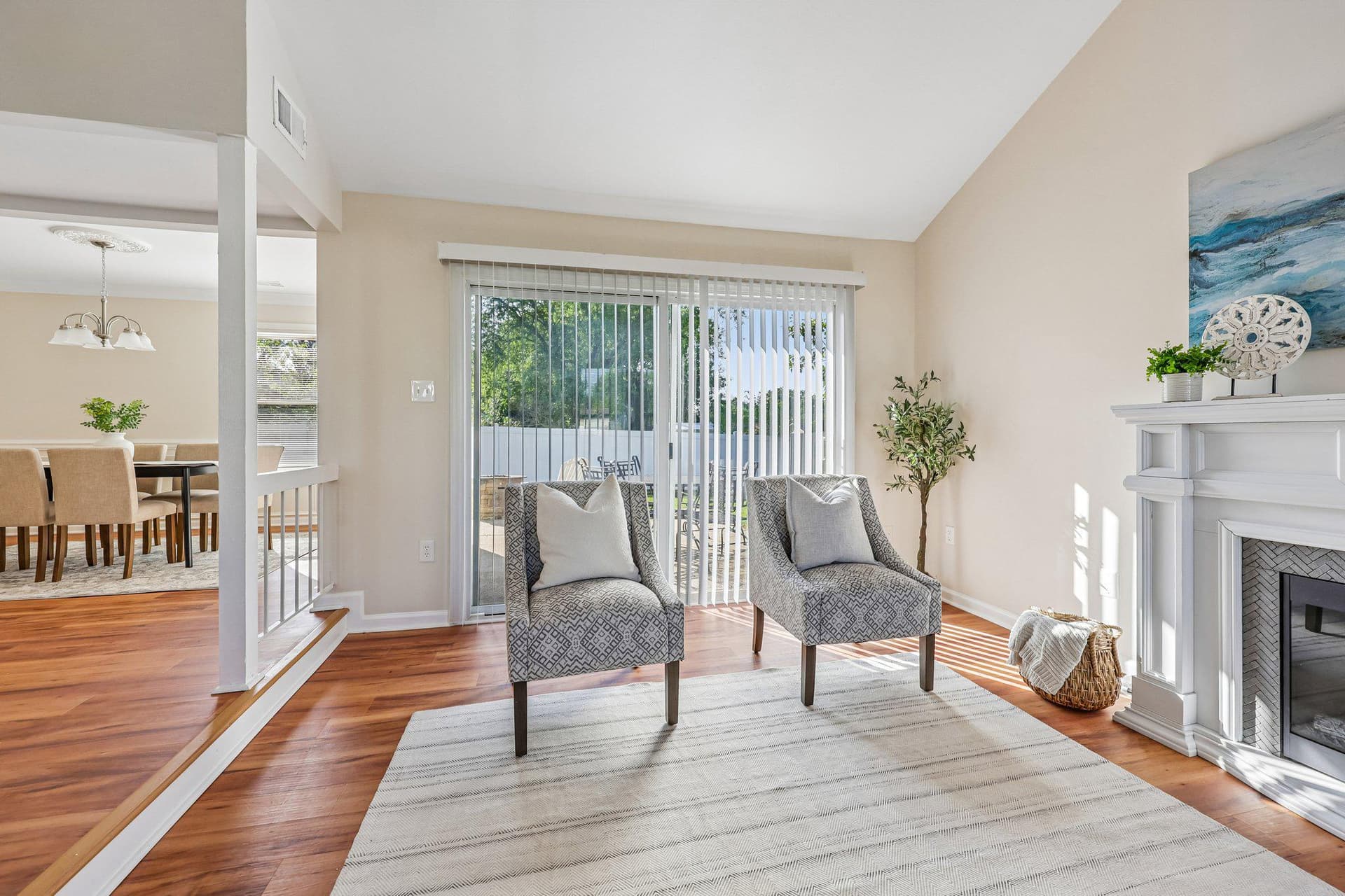 2 Beecher Place photo 5