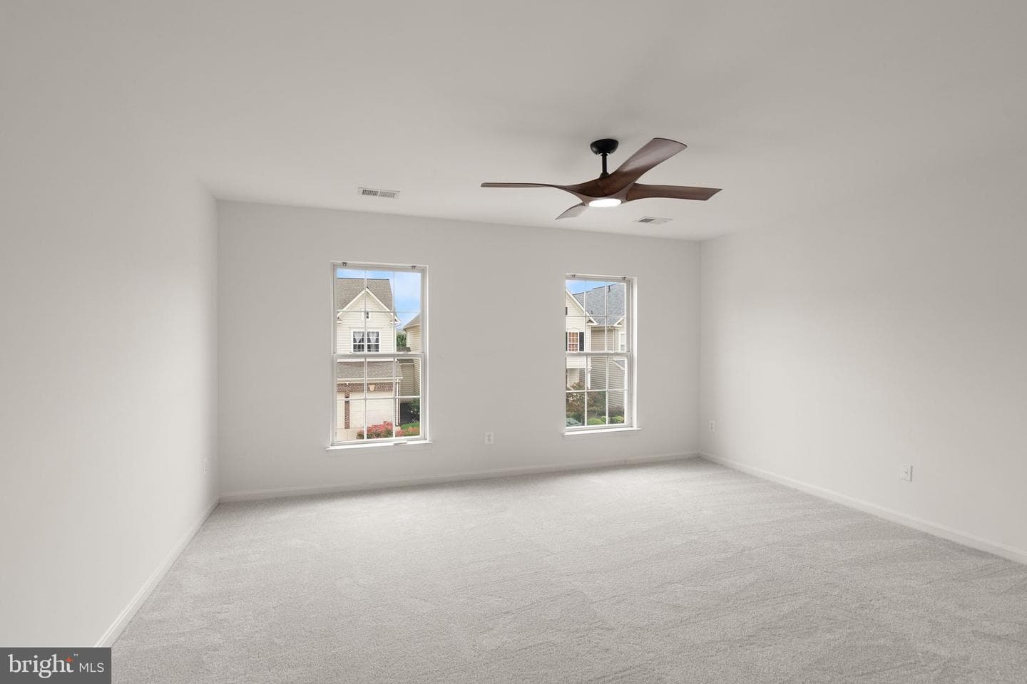20937 Winola Terrace photo 40