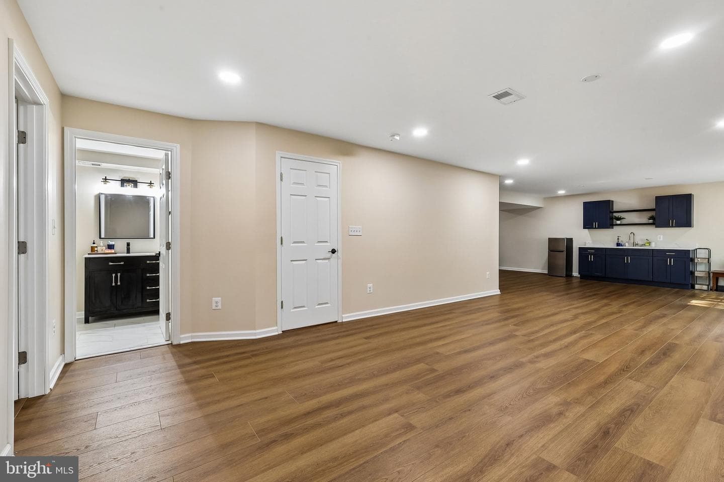 909 Sweet William Court SE photo 30
