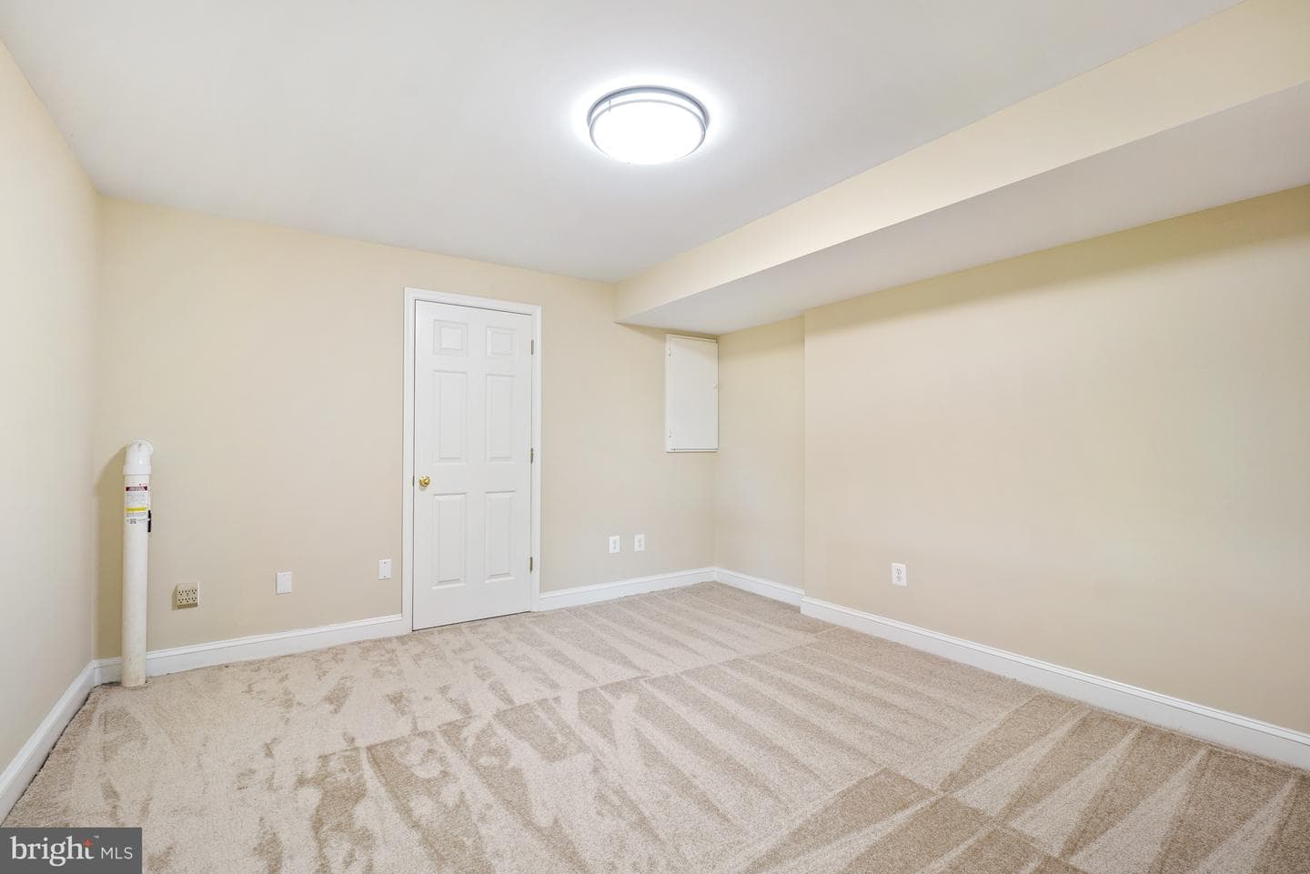 801 Santmyer Drive SE photo 43