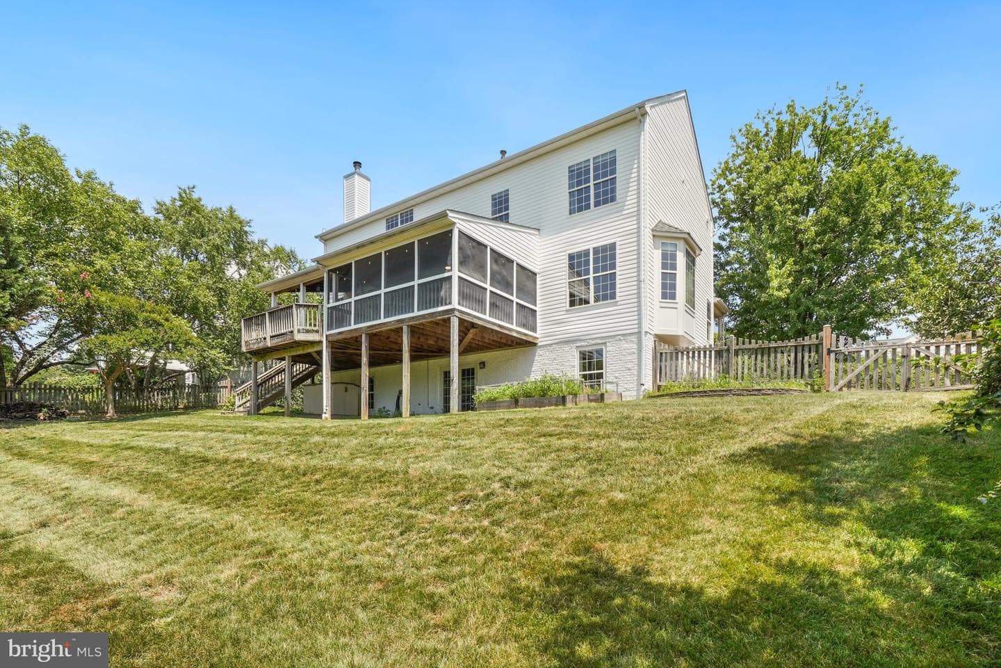 801 Santmyer Drive SE photo 47