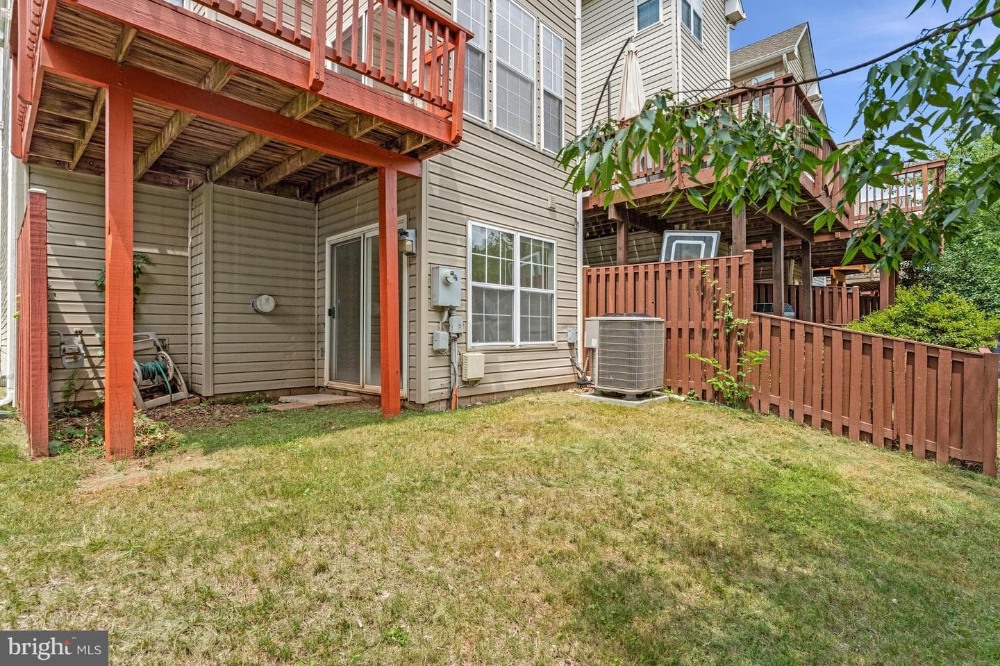 44177 Paget Terrace photo 41