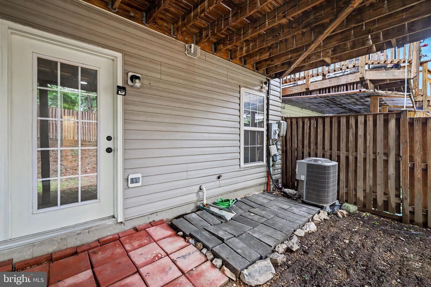 453 Pearlbush Square NE photo 69