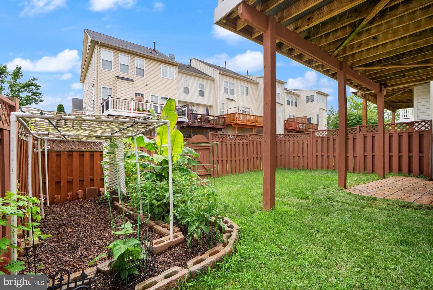 22016 Dilworth Square photo 32