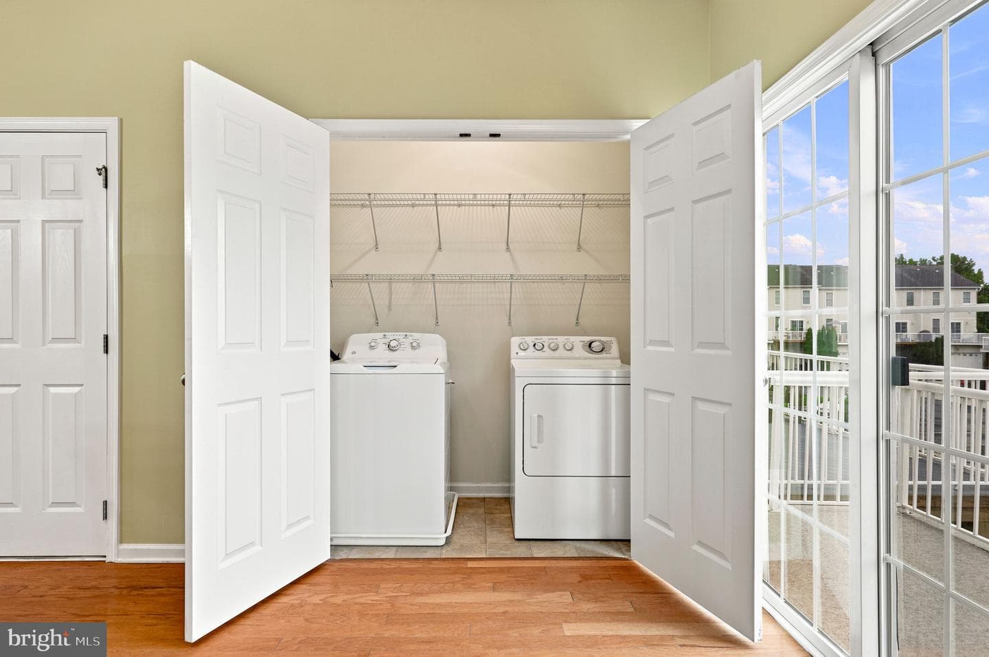25156 Monteith Terrace photo 40