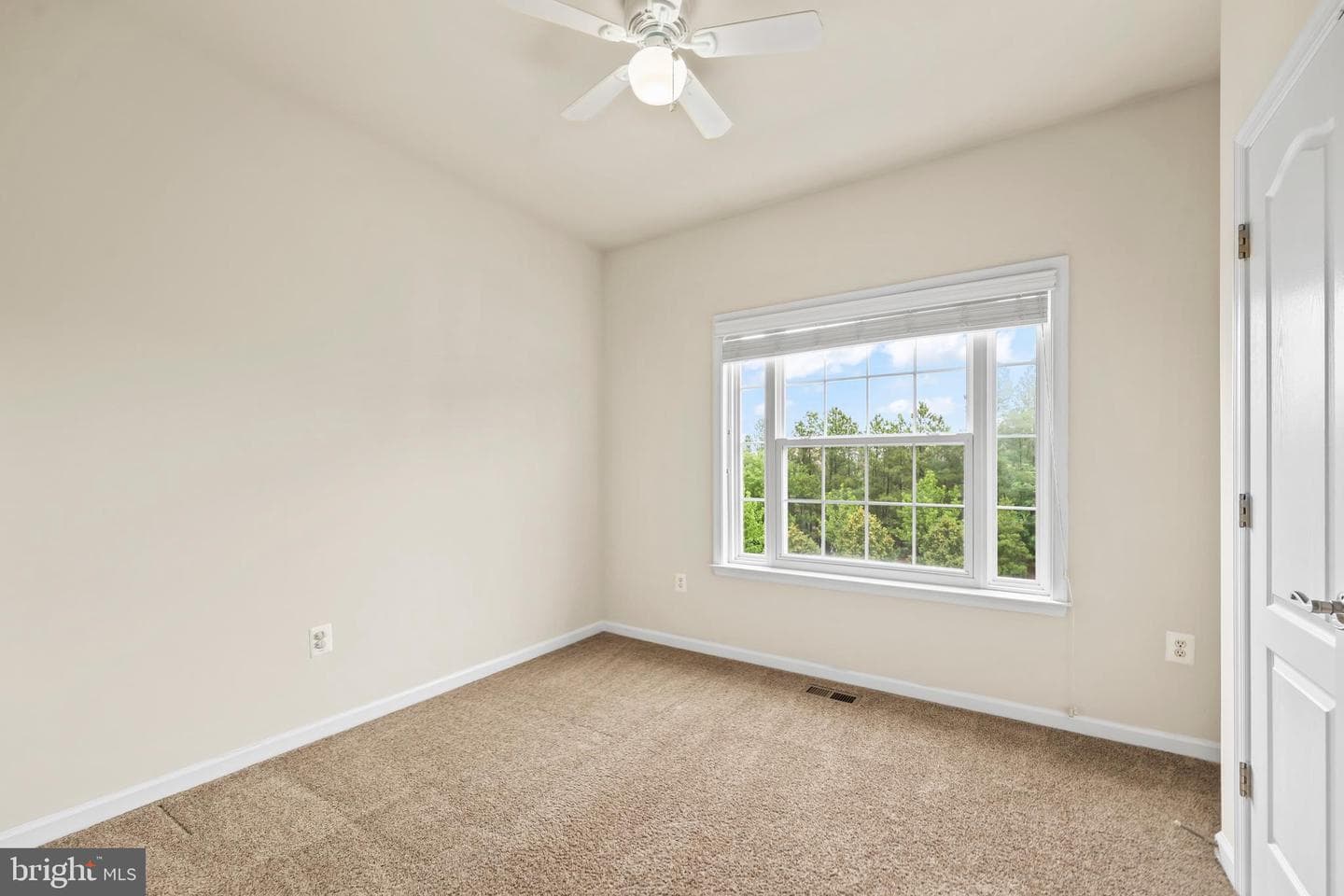 20837 Houseman Terrace photo 16