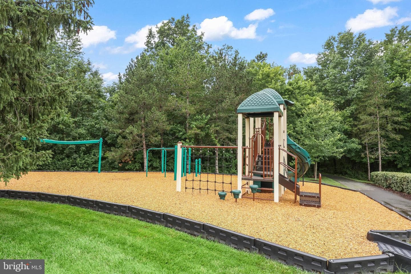 20837 Houseman Terrace photo 41