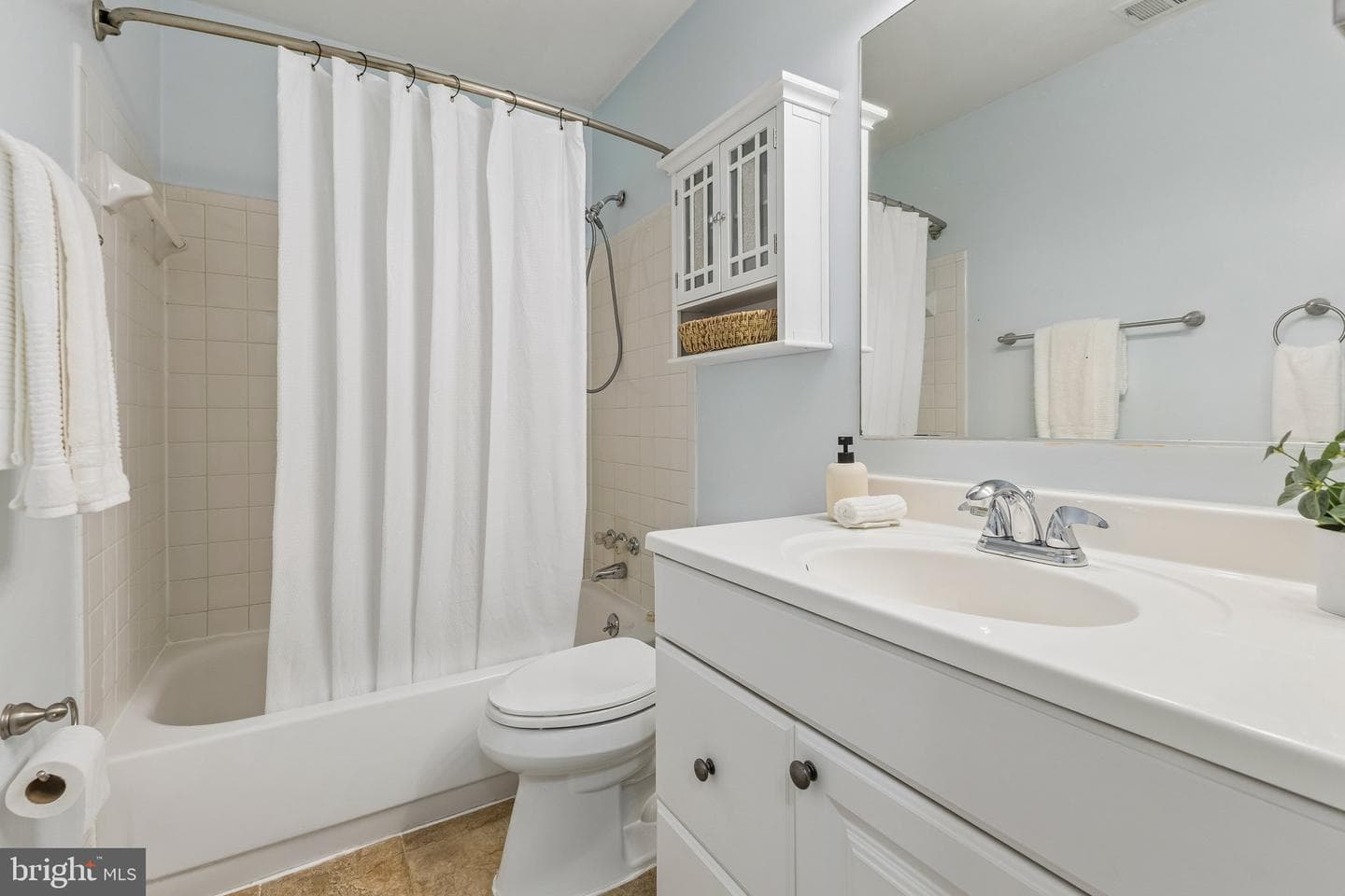 246 Avondale Drive photo 18