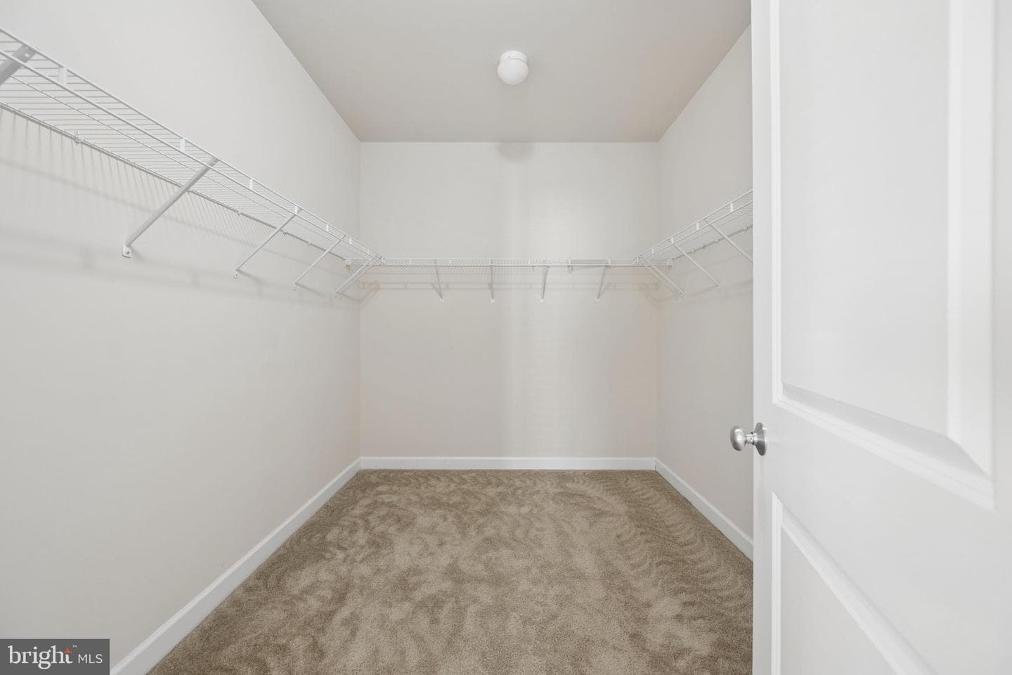 42534 Dreamweaver Drive photo 40