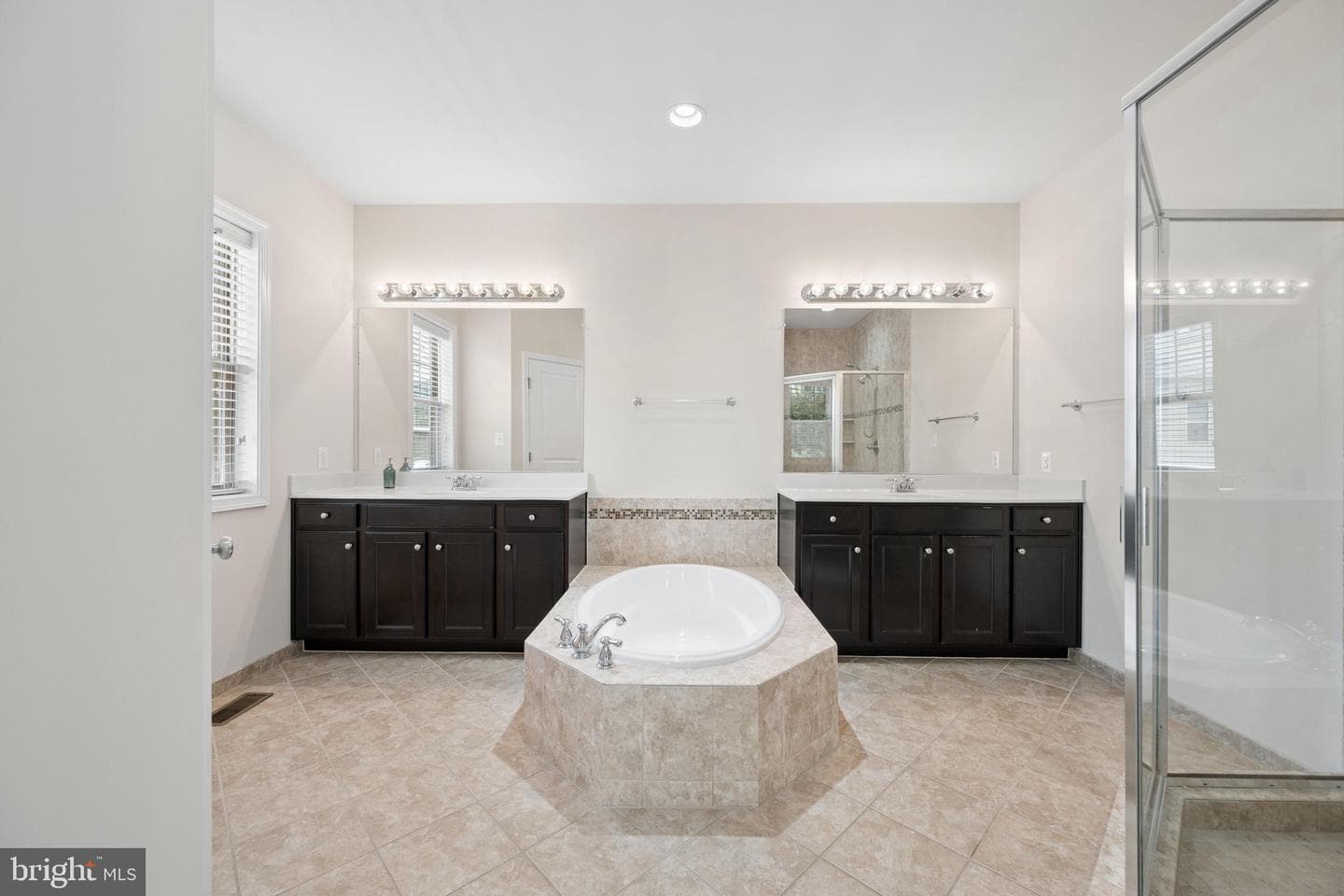 42534 Dreamweaver Drive photo 41