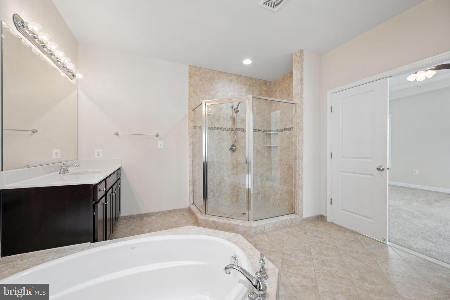 42534 Dreamweaver Drive photo 44