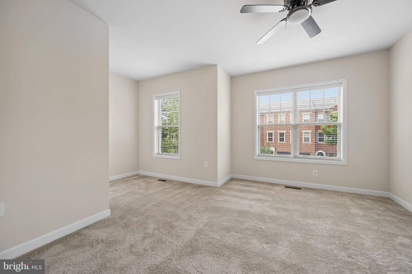 42534 Dreamweaver Drive photo 46