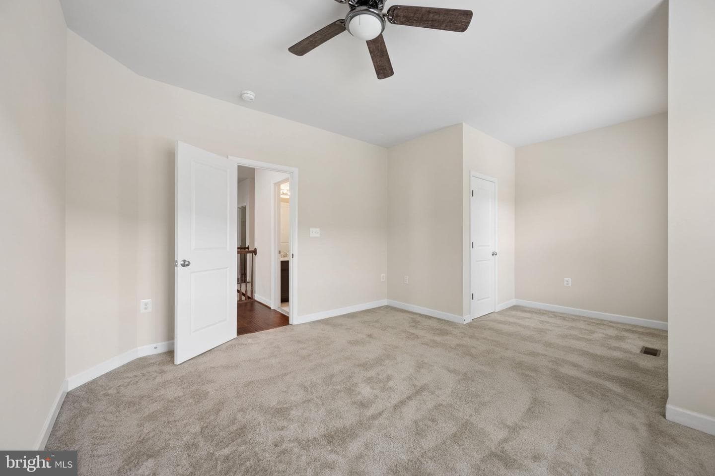 42534 Dreamweaver Drive photo 48
