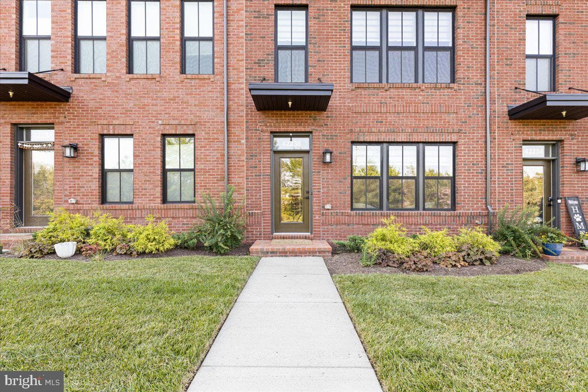 42236 Bunting Terrace photo 3