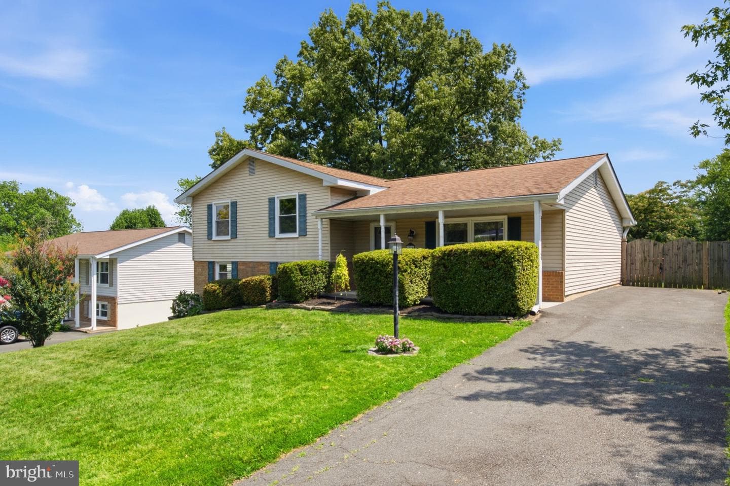 1206 E Iberia Road photo 5