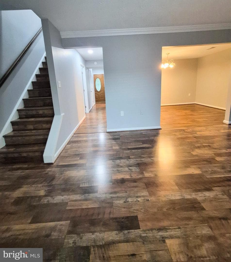 220 Meadows Lane NE, Leesburg