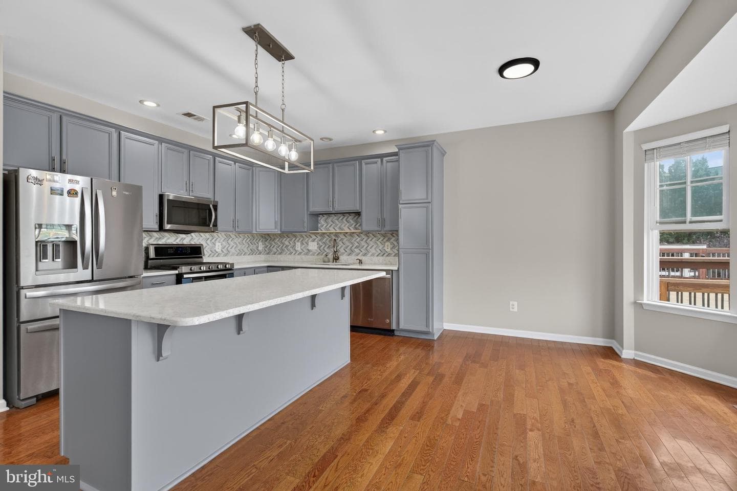 22540 Airmont Woods Terrace photo 18