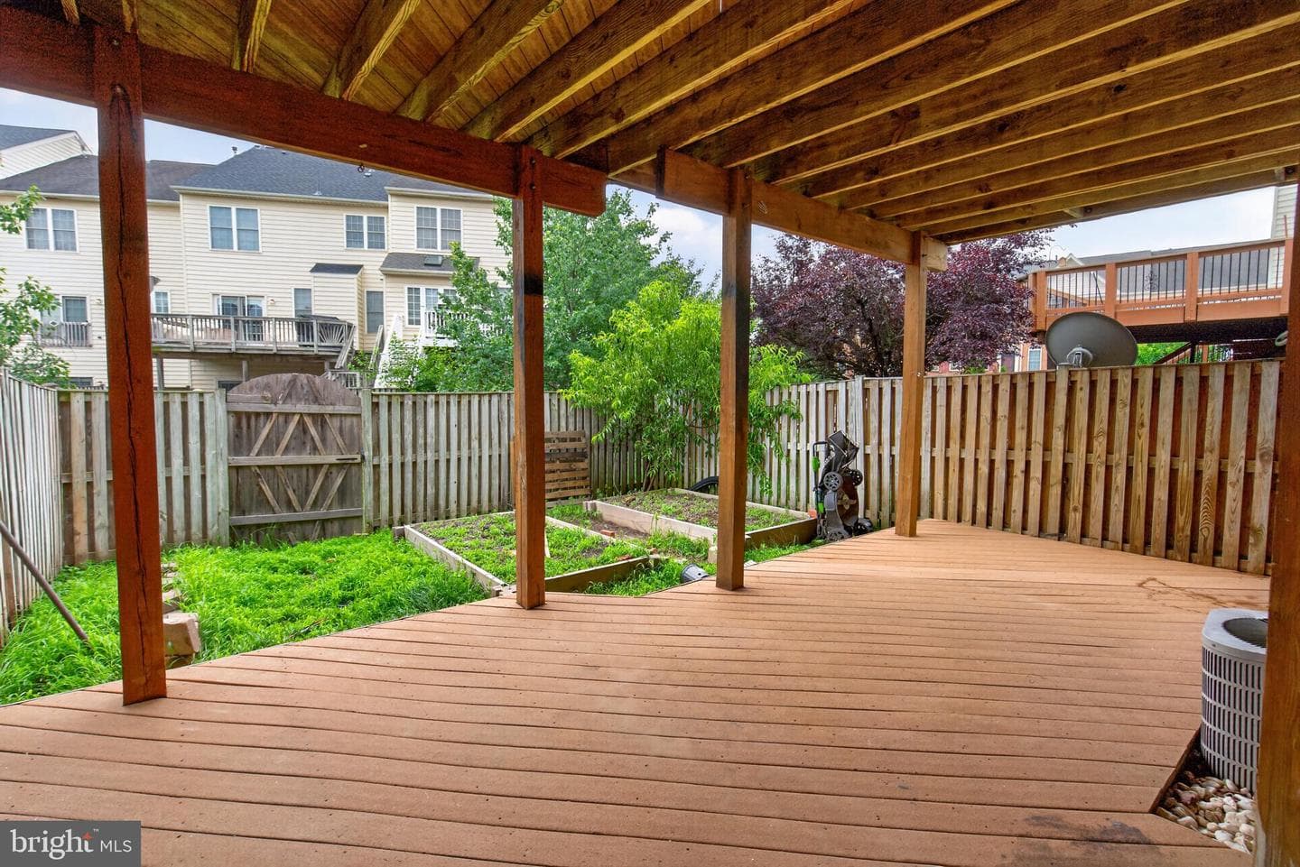 22540 Airmont Woods Terrace photo 43