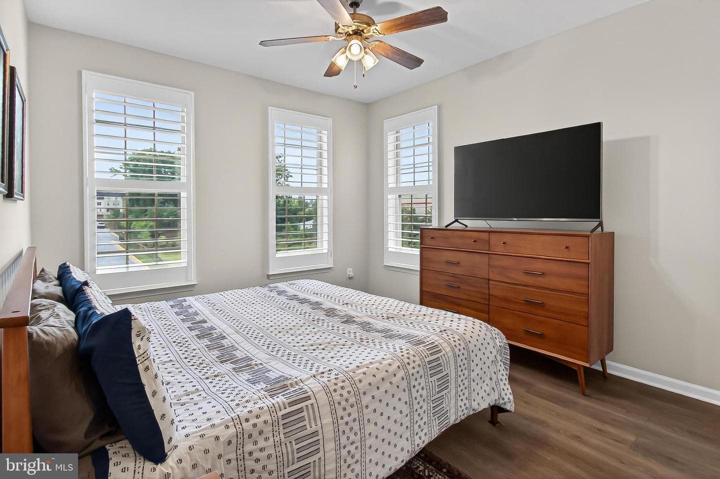1700 Mocking Jay Terrace NE photo 16