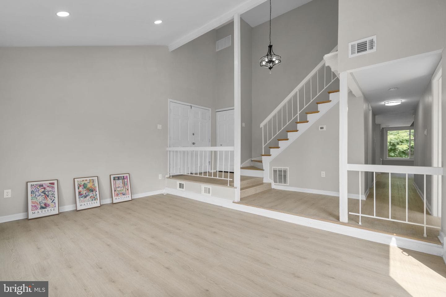 13 Wrightwood Place photo 15