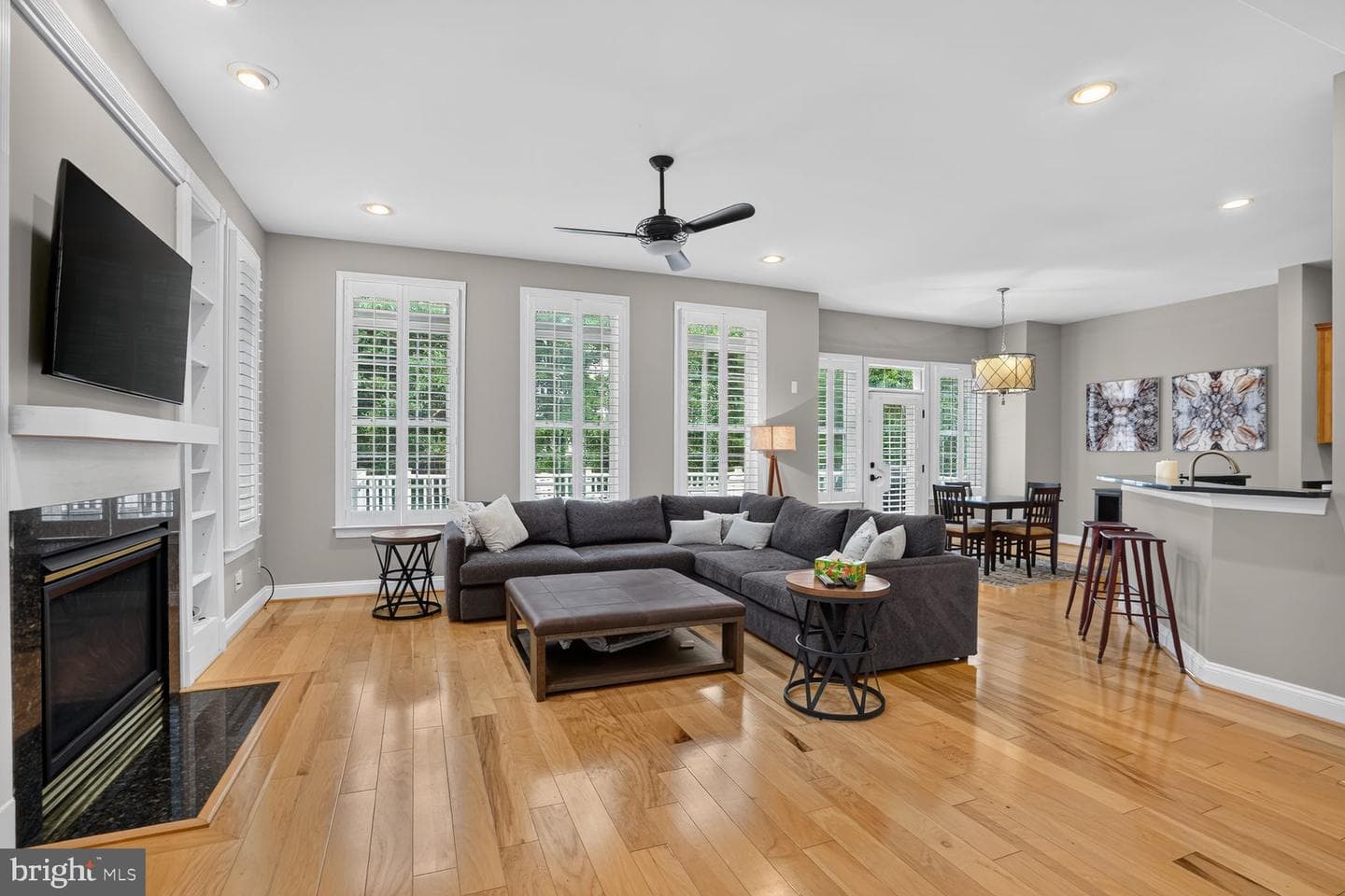 20369 Potomac Landing Terrace photo 12