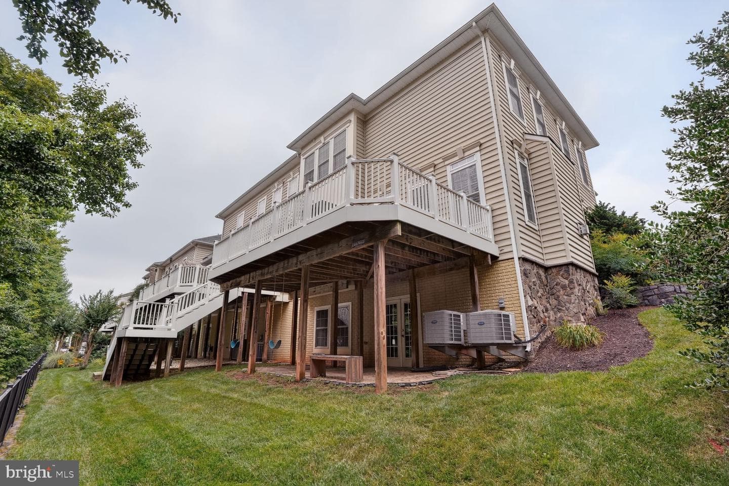 20369 Potomac Landing Terrace photo 28