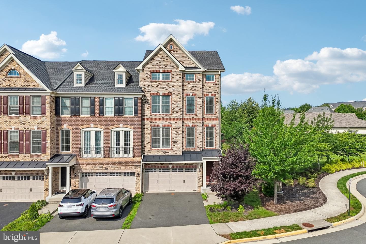 24991 Cambridge Hill Terrace