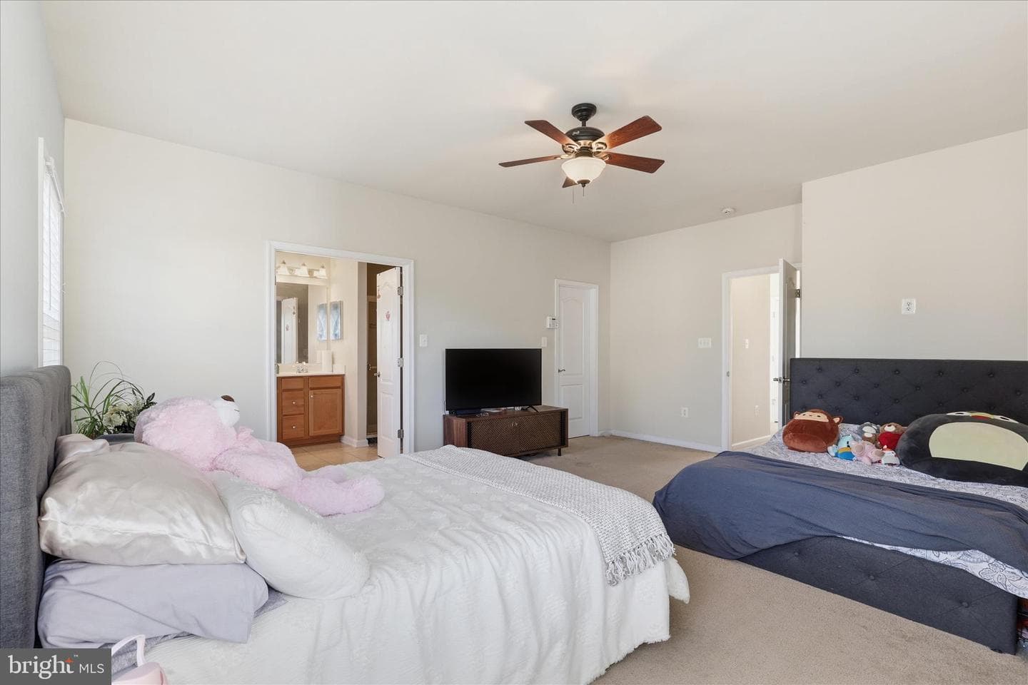 20925 Houseman Terrace photo 25