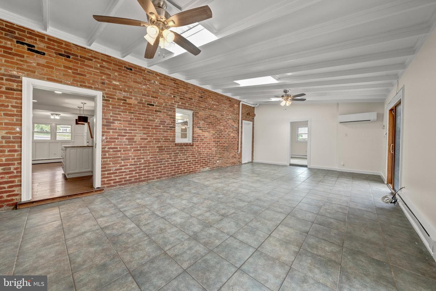 20212 Broad Run Drive photo 13