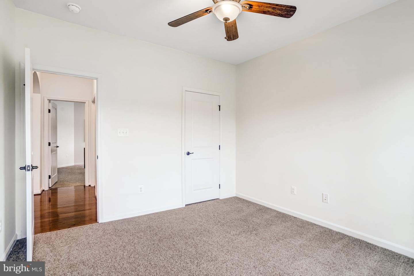26798 Barnsley Place photo 21