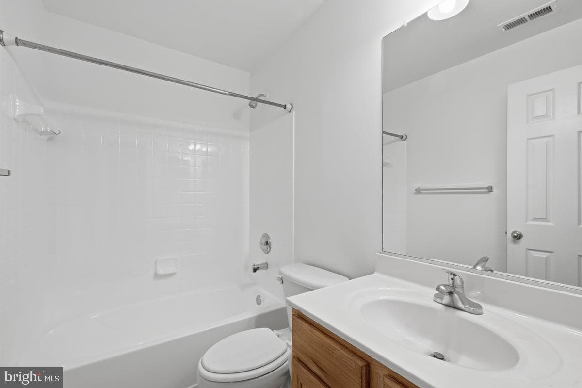 21753 Ladyslipper Square photo 15