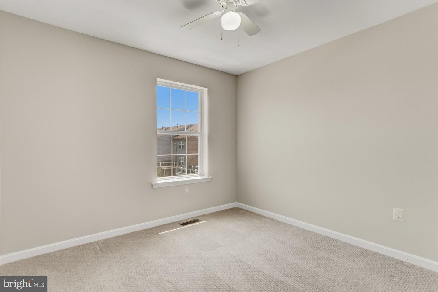 24837 Mason Terrace photo 29