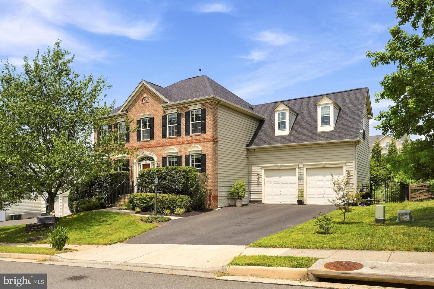 21054 Hooded Crow Drive photo 3