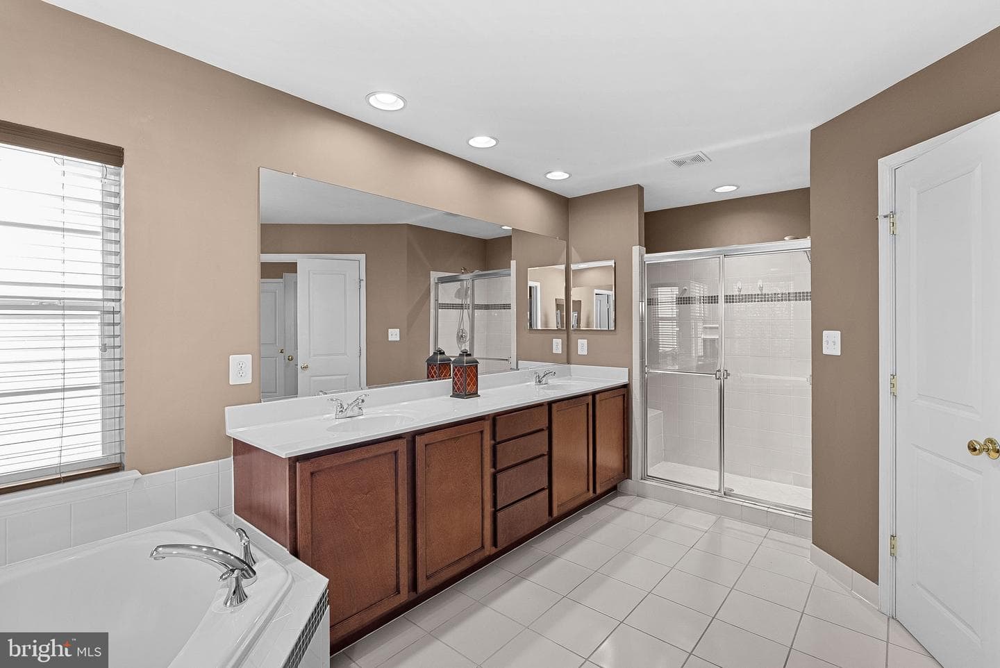 42755 Chatelain Circle photo 32