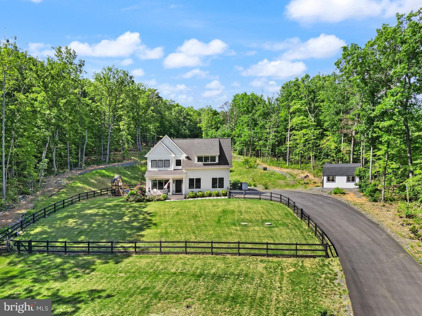 39391 Saddleridge Lane photo 52