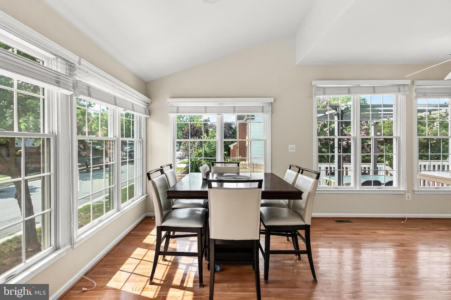 42655 Harris Street photo 23